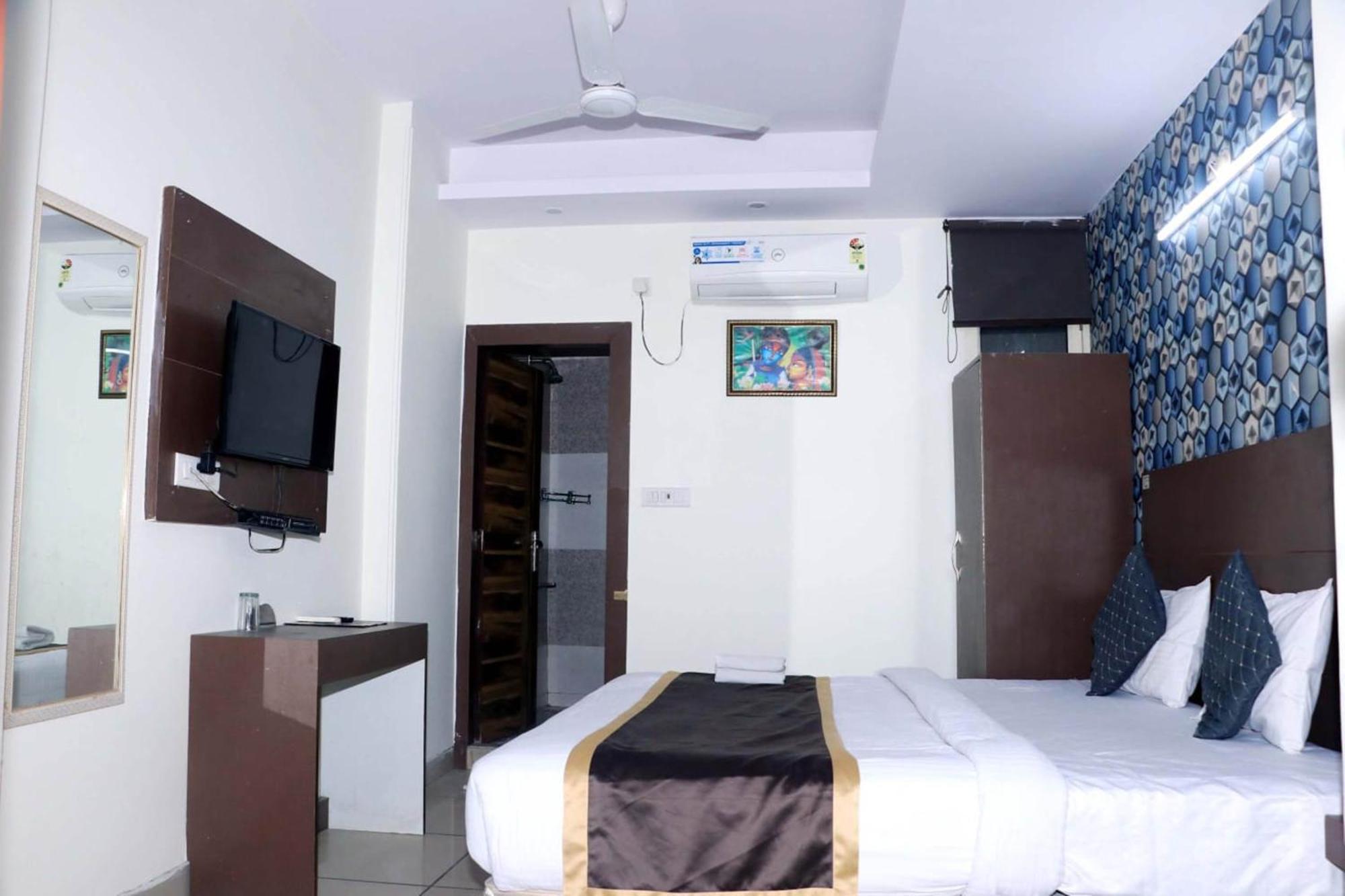 Airport Hotel Edge Home Stay Nuova Delhi Esterno foto