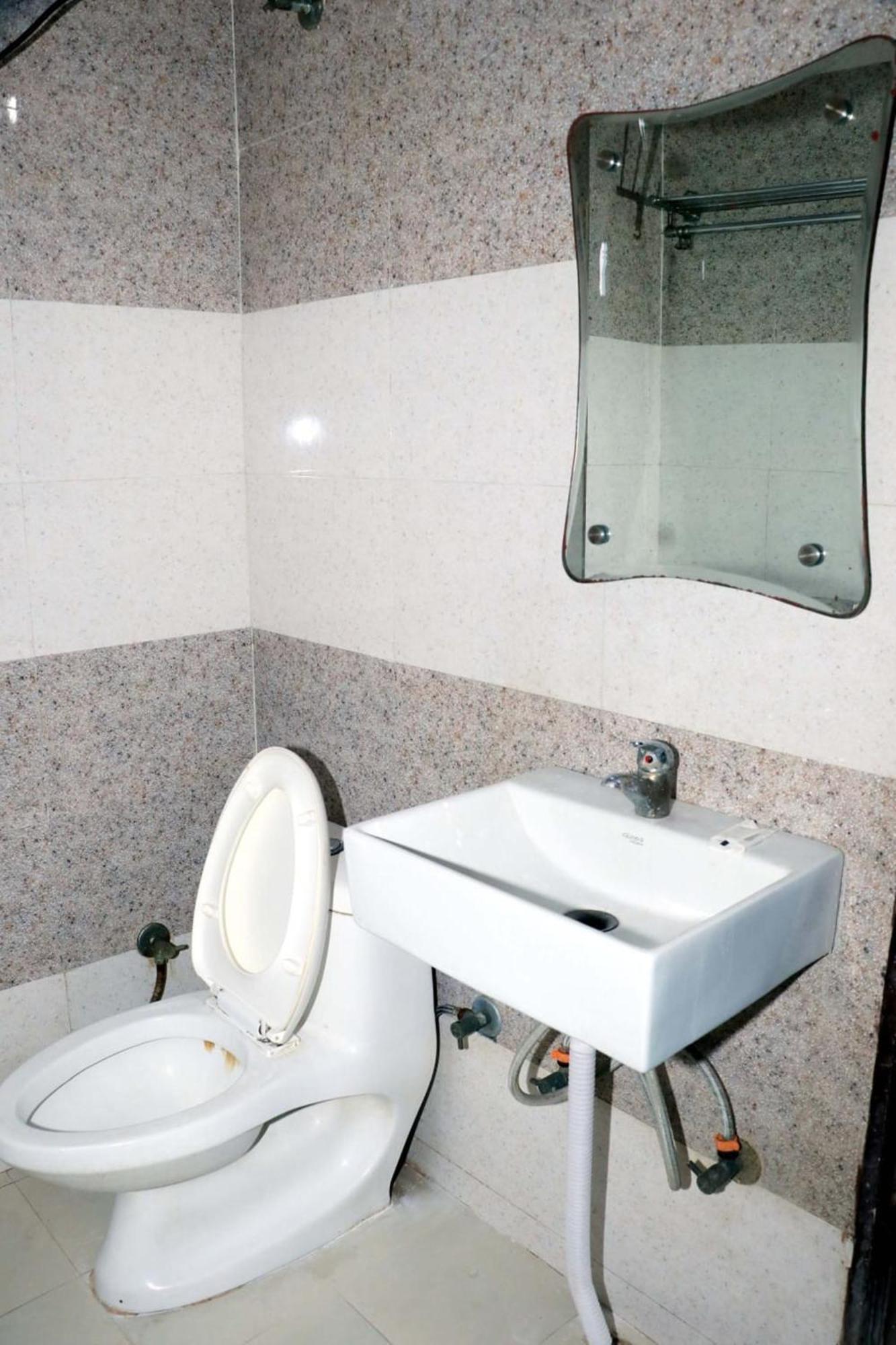 Airport Hotel Edge Home Stay Nuova Delhi Esterno foto