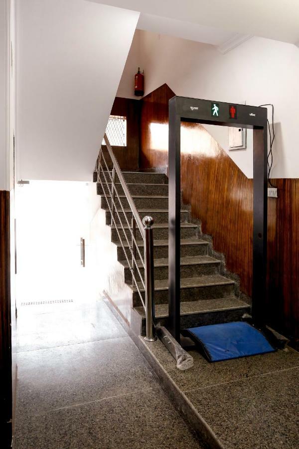 Airport Hotel Edge Home Stay Nuova Delhi Esterno foto